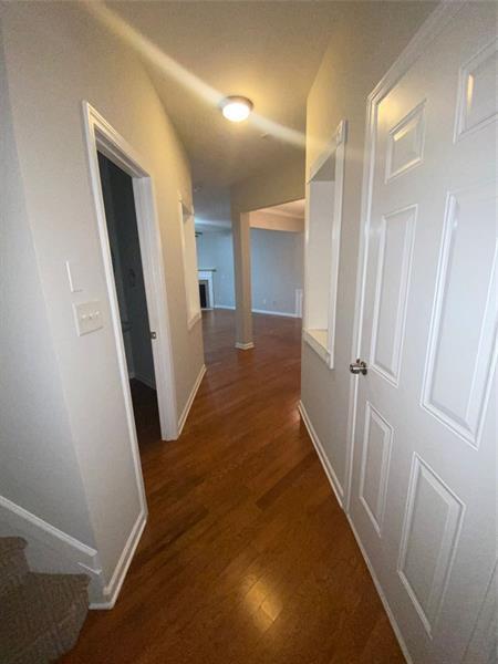 Building Photo - 4885 Berkeley Oak Cir