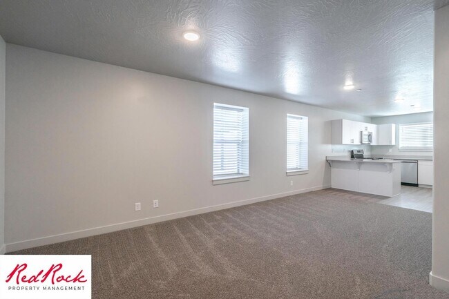 Building Photo - Brand New 2 Bedroom Condo. Pet Friendly!