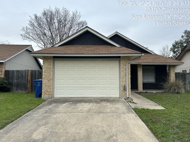 Photo - Comfort and Convenience Awaits YOU! House