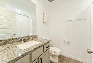 Building Photo - 31714 Brandon Ml Trl