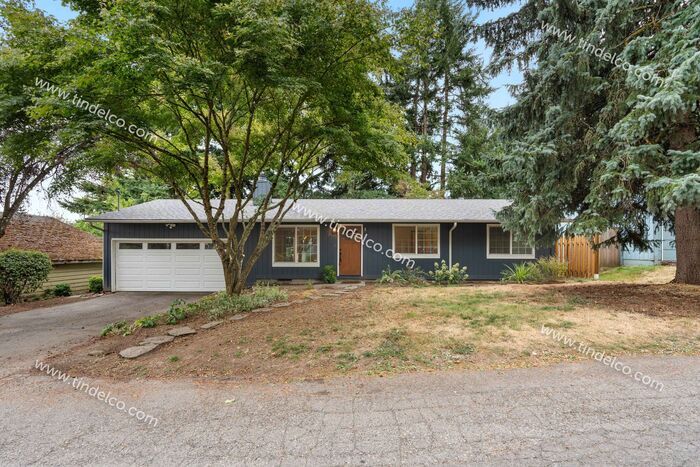 Foto principal - Beautiful 3-Bedroom, 2-Bath Home in Multno...