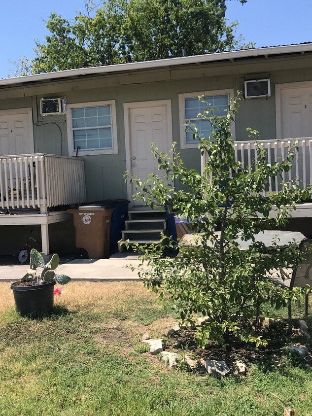 Primary Photo - 7314 Bennett Ave