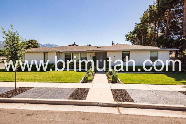 Foto del edificio - 2406 E 7745 S