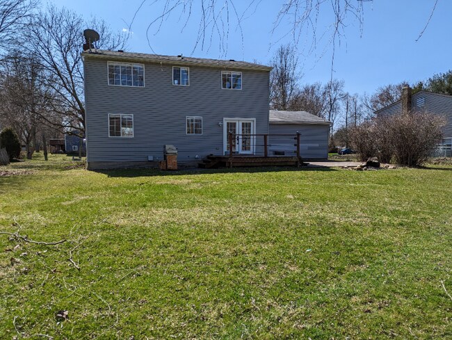 Building Photo - 10106 Ridgewood Dr
