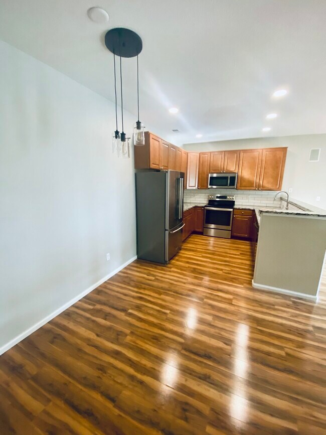 Foto del edificio - 8200 E 8th Ave