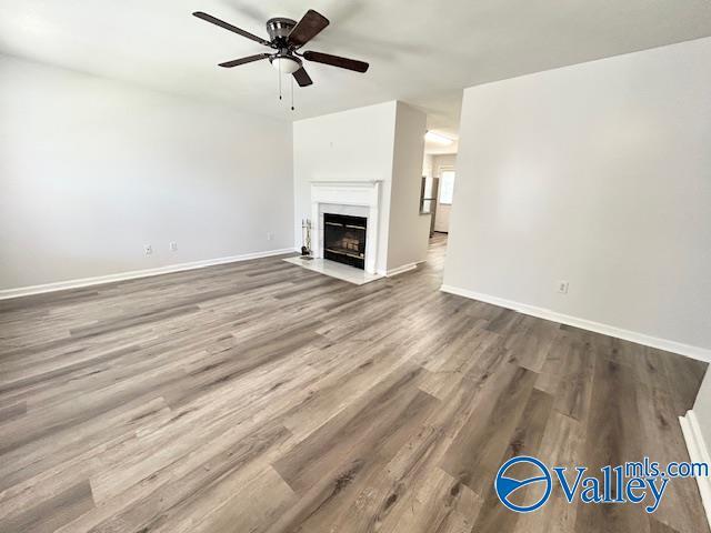 Foto del edificio - 112 Lazy Willow Way NW