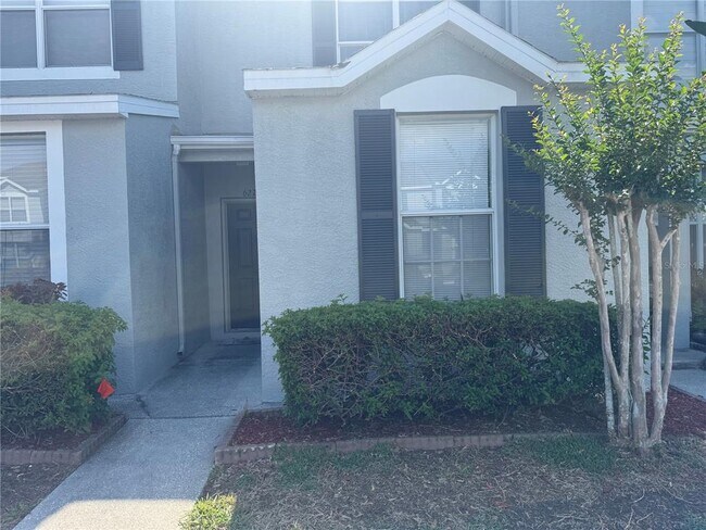 Foto del edificio - 6229 Osprey Lake Cir