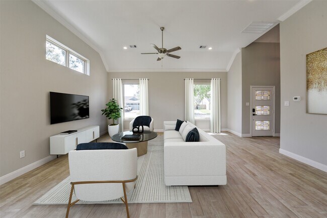Building Photo - 6835 Tara Dr