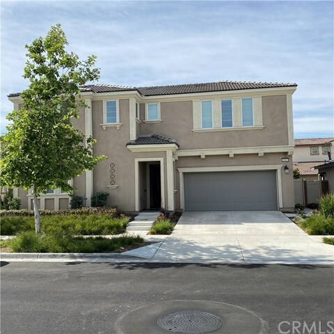 Primary Photo - 3162 E Olympic Dr