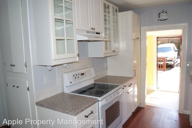 Foto del edificio - 818 23rd Ave