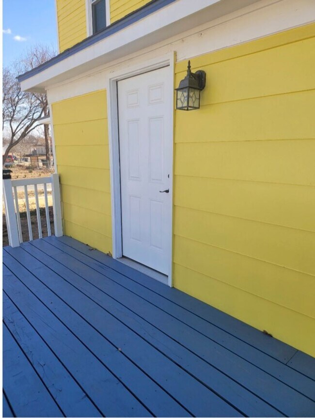 Foto del edificio - 802 W Oak Ave