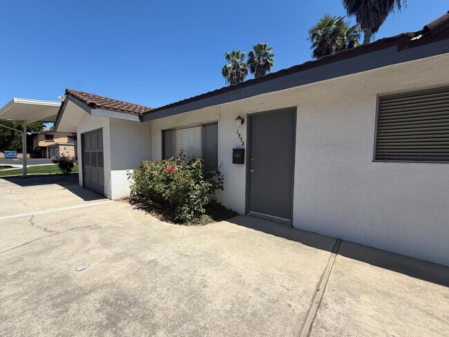 Foto del edificio - 1538 E Austin Way