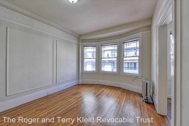Foto del edificio - 845 O'Farrell St