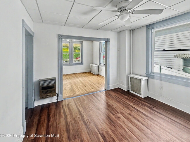 Building Photo - 516 4th St