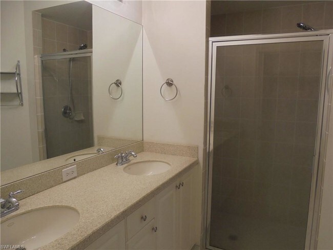 Building Photo - 14537 Abaco Lakes Dr