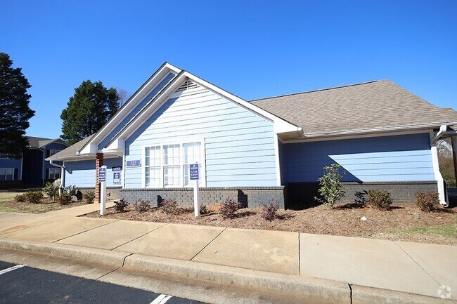 Apartments for Rent with Yard in Rock Hill SC