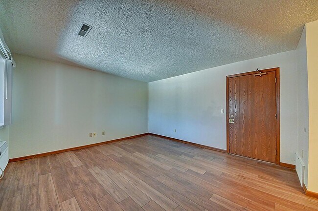 Foto del edificio - 34 Lincoln Ave