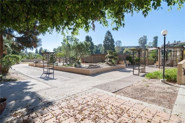 Building Photo - 24055 Paseo Del Lago