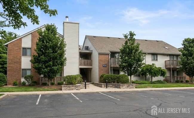 Building Photo - 4707 Ravens Crest Dr