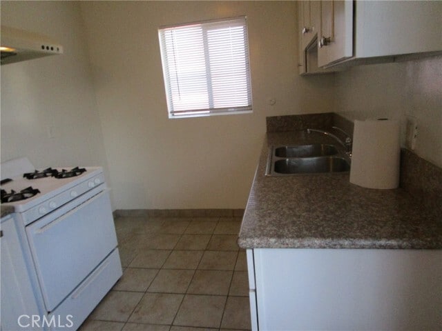 Building Photo - 890 W El Repetto Dr
