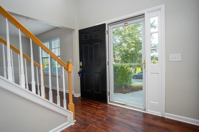 Foto del edificio - 1078 River Plantation Dr