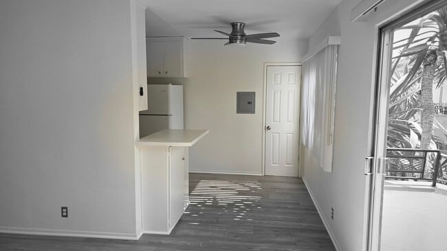 Photo - 12015 Lamanda St Apartment