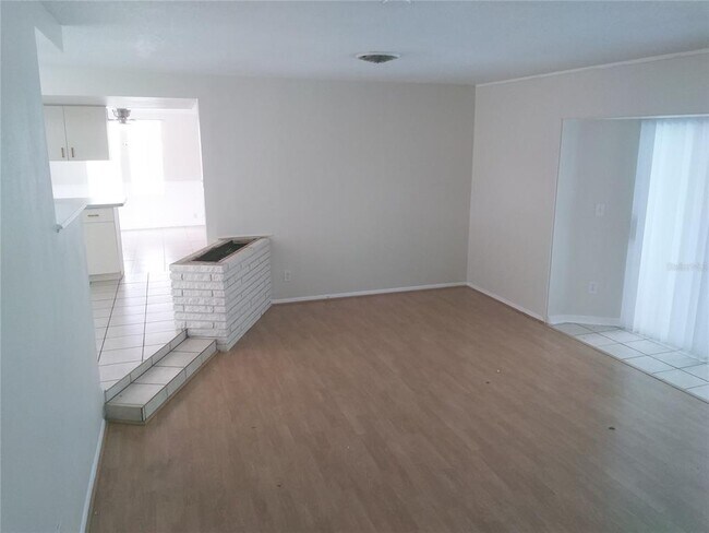Foto del edificio - 5812 24th St Ct W