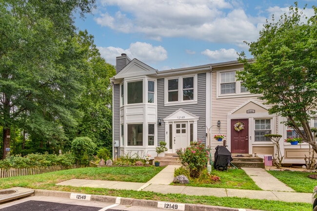 Building Photo - 12149 Salemtown Dr