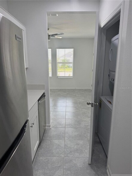 Building Photo - 553 Turtle Ln