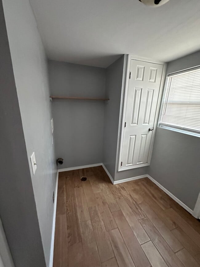 Foto del edificio - 2400 NW 36th St