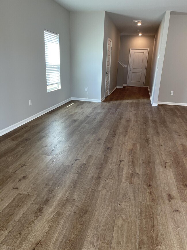 Building Photo - 1000 Saltgrass Way