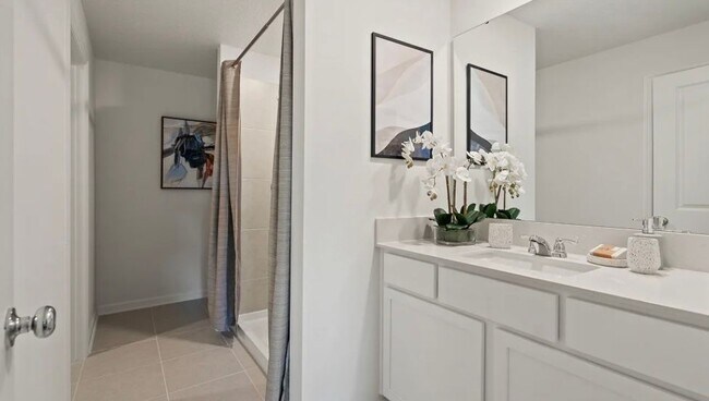 Foto del edificio - 2382 McKinley Dr