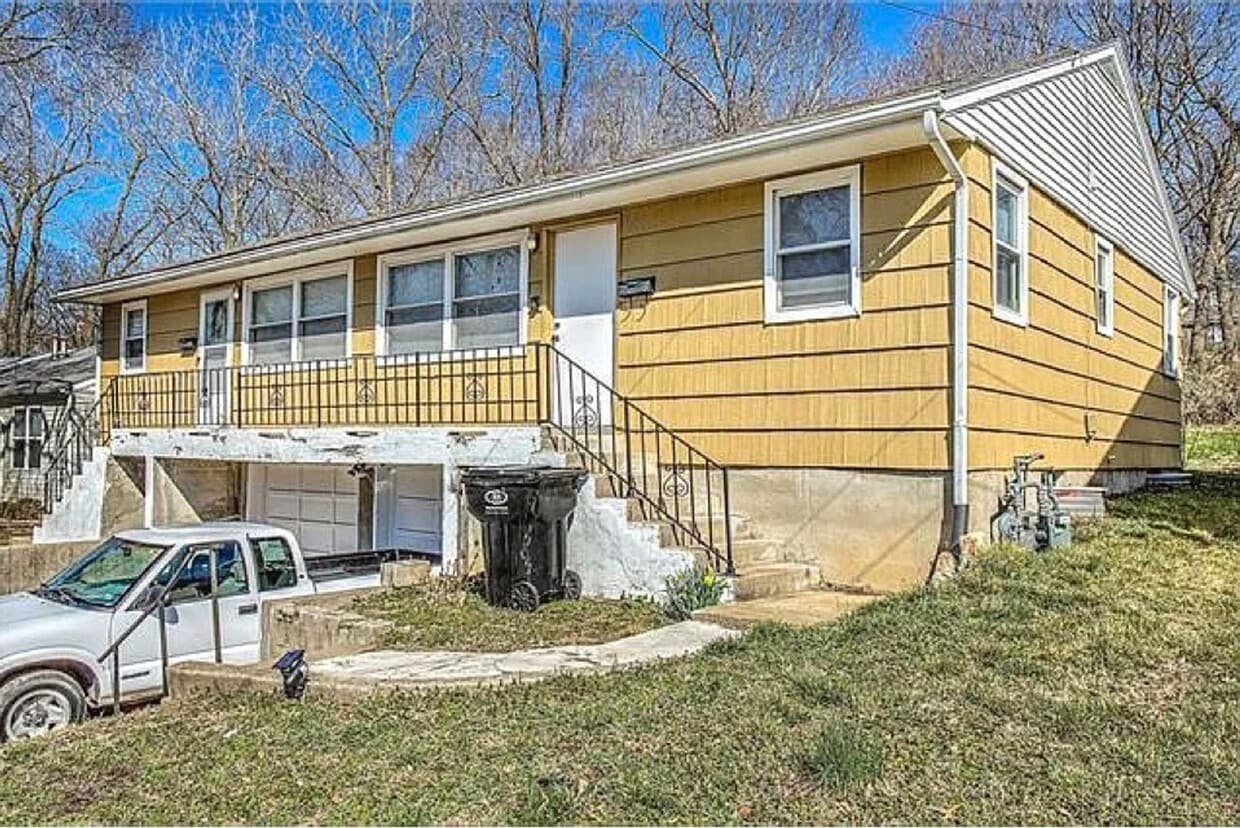 1512 W Waldo Ave Unit 1514, Independence, MO 64050 Room for Rent in