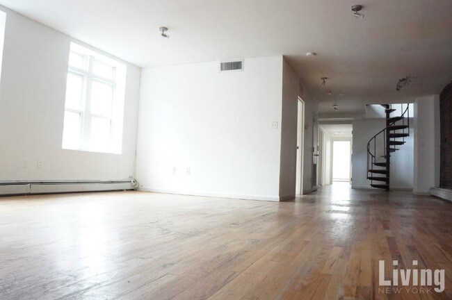 Building Photo - 200 Malcolm X Blvd