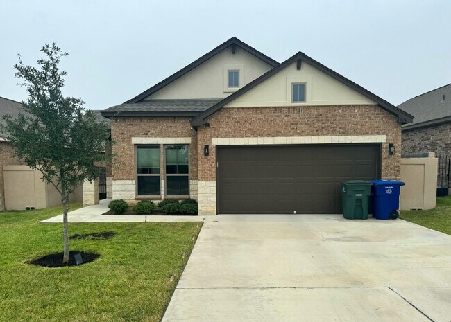 Building Photo - 613 Montera Dr.