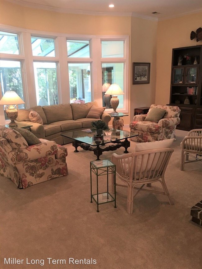 Foto del edificio - 3 br, 3 bath House - 15 Sussex Lane