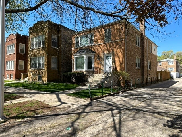 Building Photo - 5144 N Avers Ave
