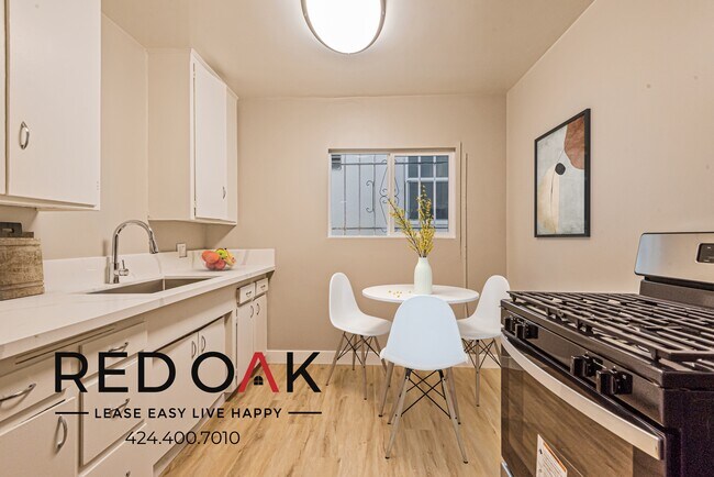 Foto del edificio - ~2 Weeks FREE~ Spacious Studio Bedroom wit...