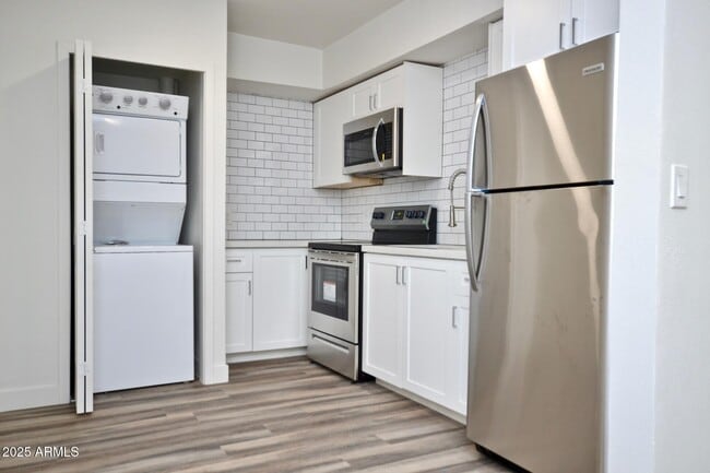 Foto del edificio - 312 N Hartford St