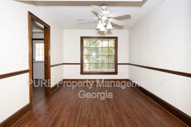 Foto del edificio - 21 Powers Ferry Manor SE