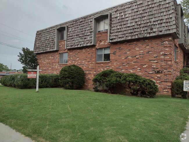 Building Photo - 716 N Sprigg St
