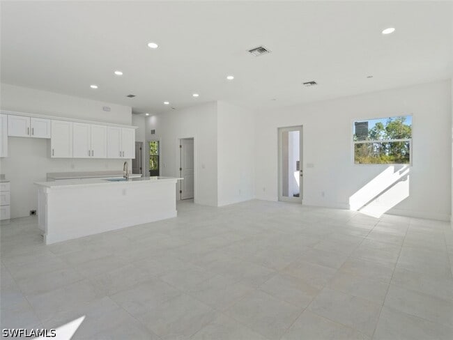 Foto del edificio - 506 Trinity St E