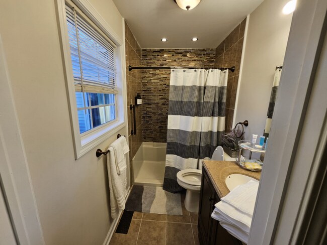 Foto del edificio - 210 Terrace Ave