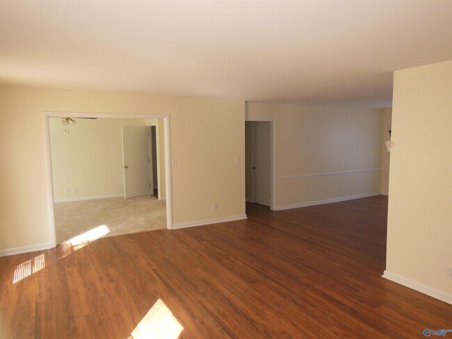 Foto del edificio - 1200 Bailey Cove Rd SE