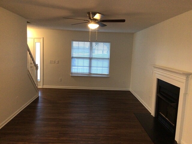 Building Photo - 557 Shannon Ridge Court