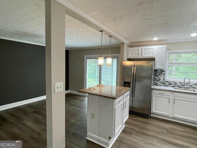 Building Photo - 3191 Abbeywood Dr