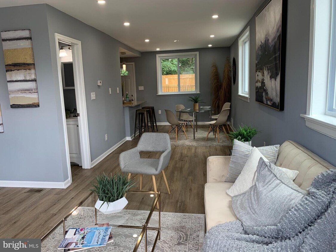 Foto principal - 1214 Trenton Pl SE