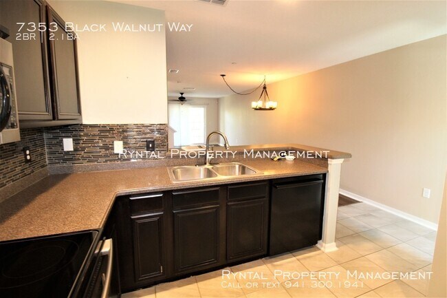 Building Photo - 7353 Black Walnut Way
