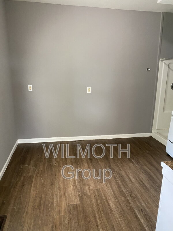 Photo - 1129 N Rural St Apartment