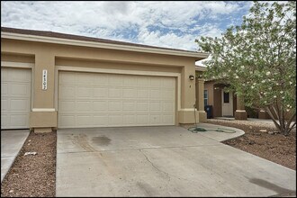 Building Photo - 14302 Pancho Gonzalez Ct